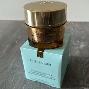 Estée Lauder Revitalizing Supreme+
